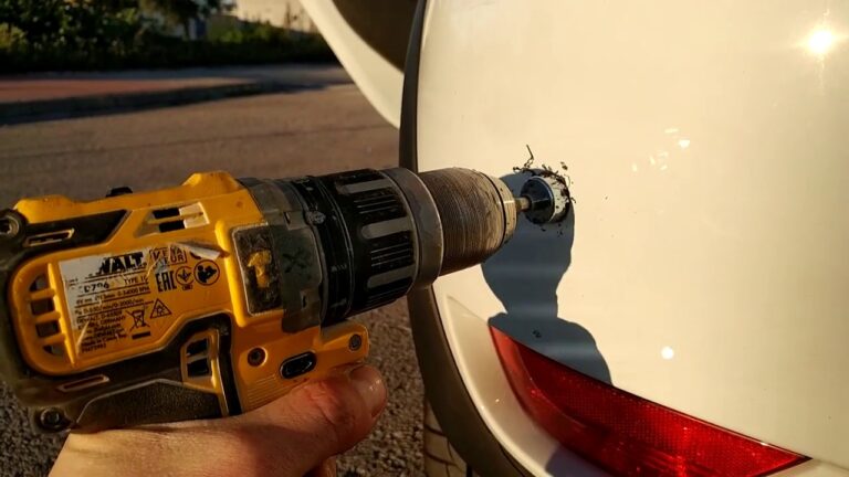 Instalación Eficiente de Sensores para Estacionamiento Sin Problemas